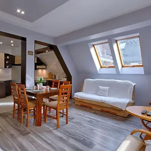 Golden Apartments&db11 Apartament